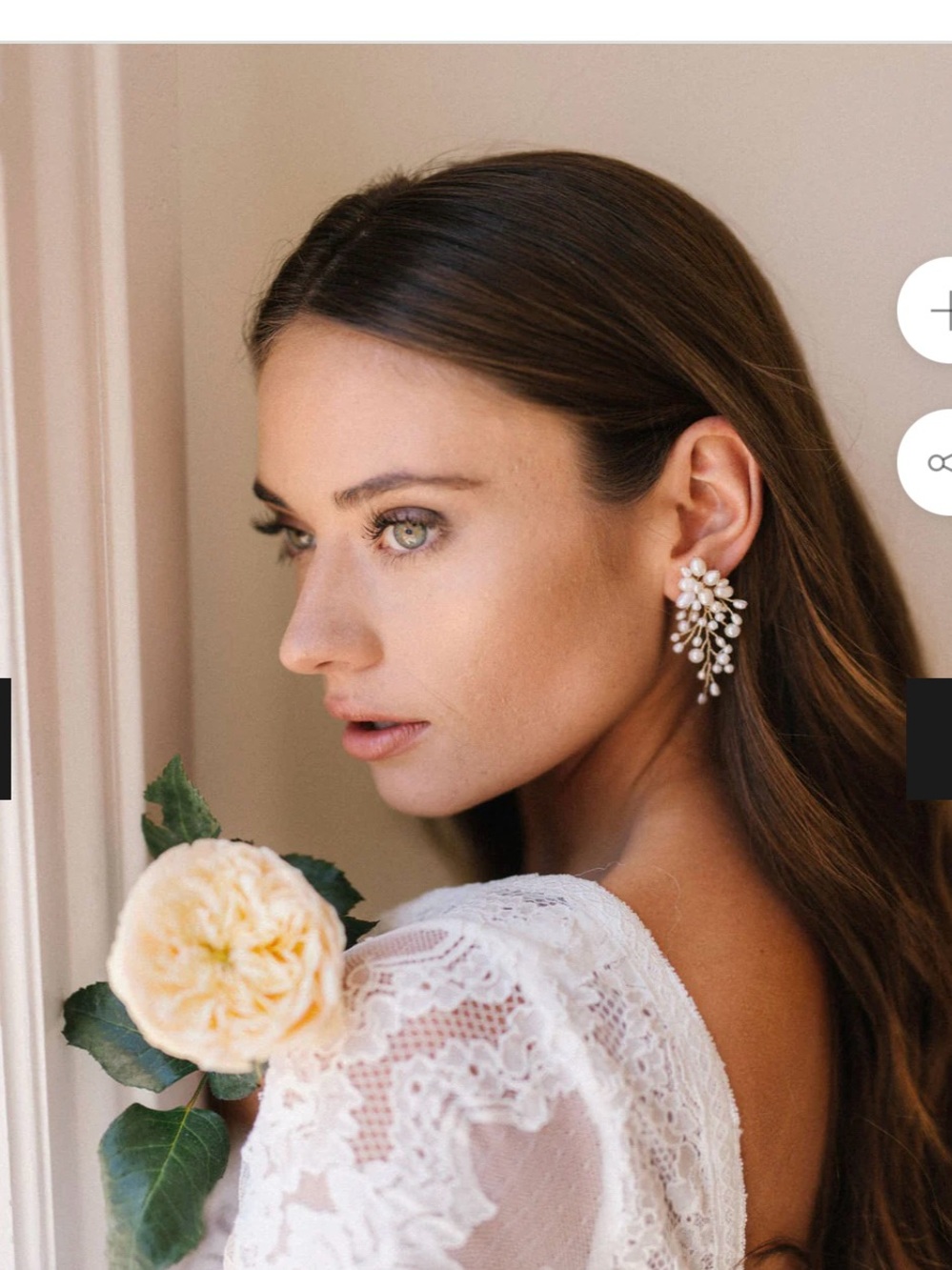 UNTAMED PETALS MOORE FRESHWATER PEARL EARRINGS